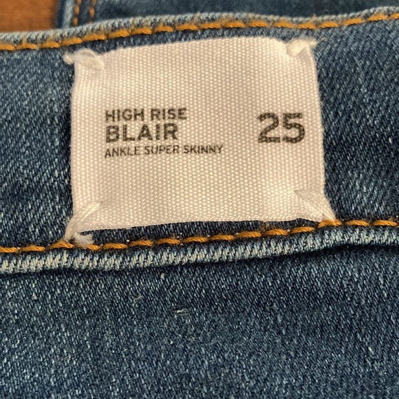 Hudson Blair Super Skinny Ankle Jeans - Picture 9 of 10